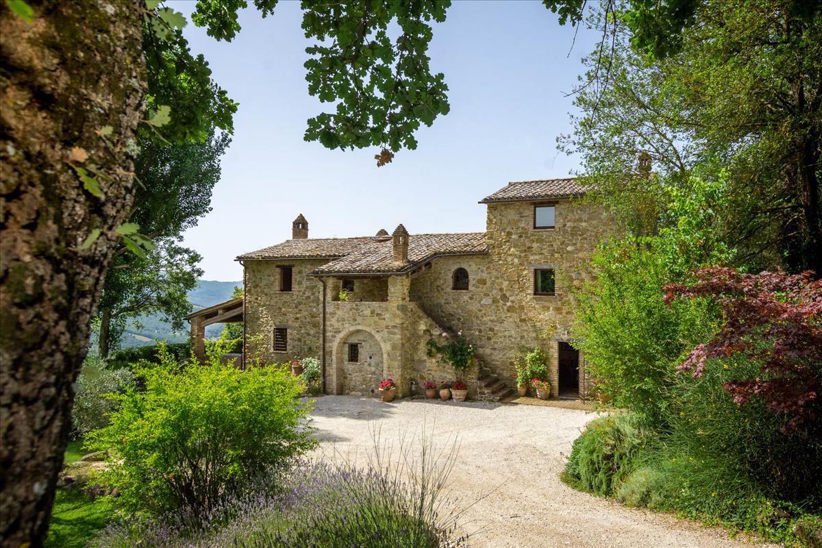 3 bedroom house for sale in Poggio Niccone, Umbertide, Umbria | Abode SRL