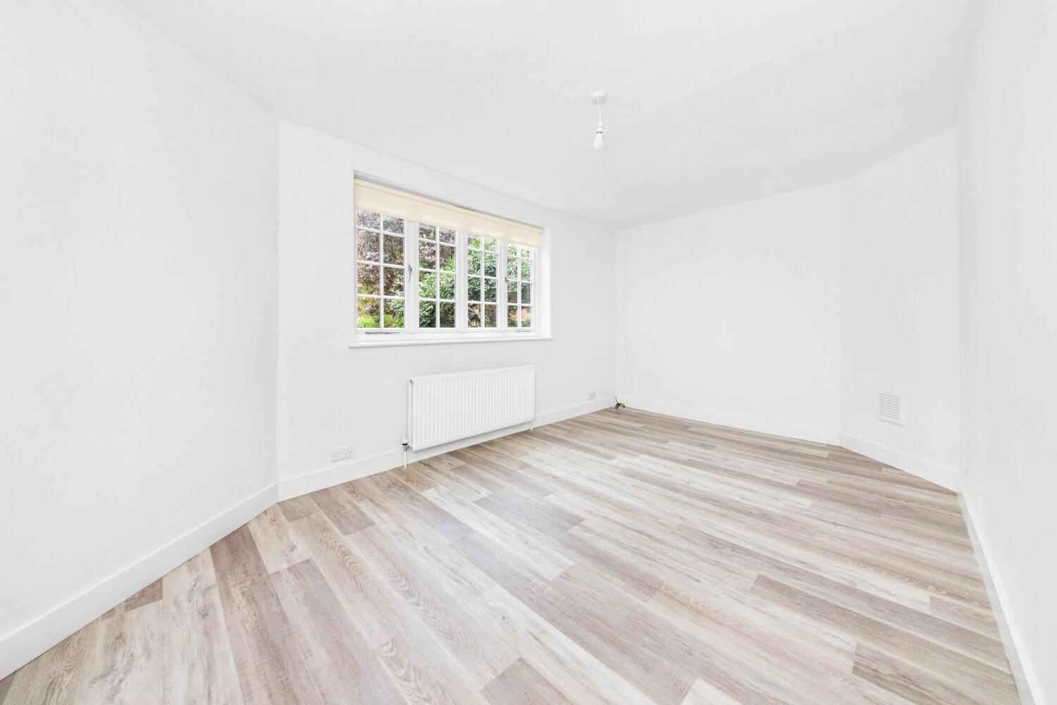 2 bedroom apartment to let in Dekker Road, Dulwich, SE21 | Pedder