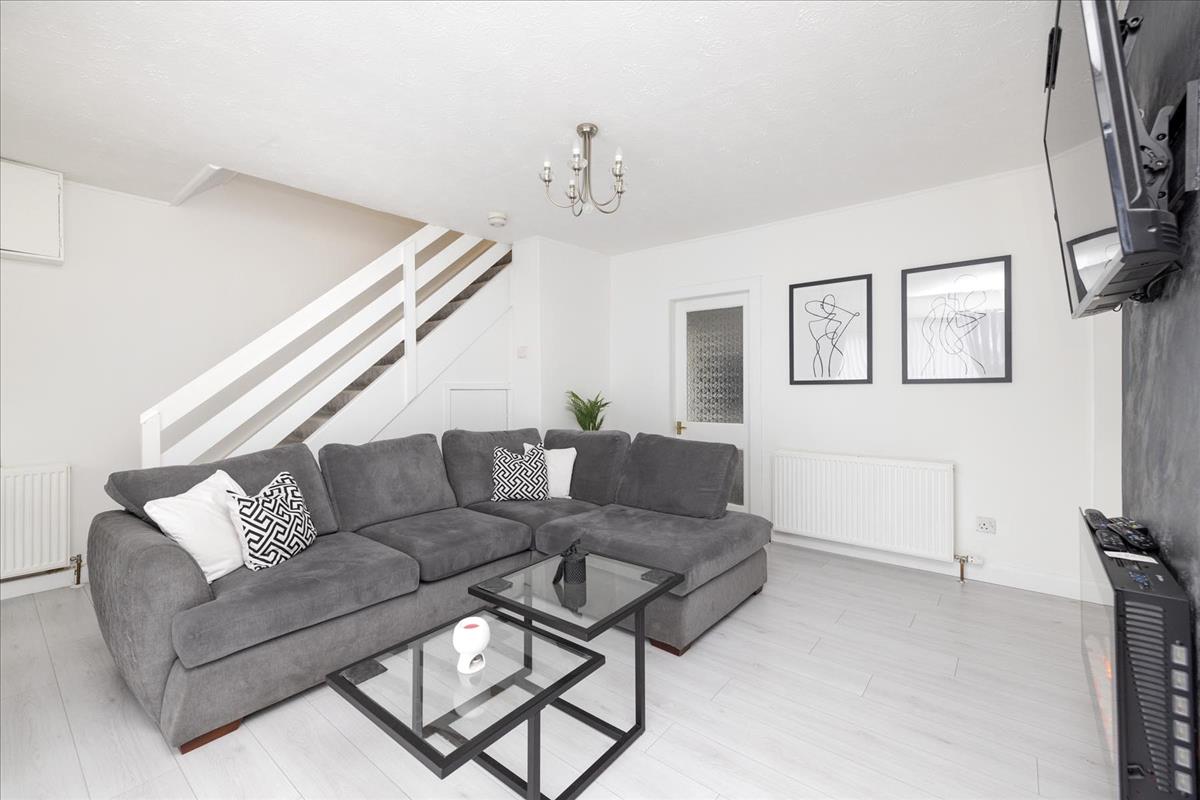 2 bedroom terraced house for sale in 75 Charles Street, Penicuik, EH26 Avenue Road Estate