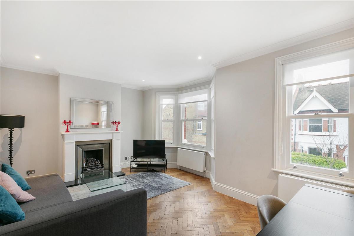 Property Imaged37057ee-a296-49e8-9fd2-1f9d055daef7