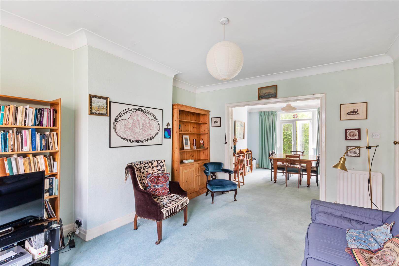 Properties for sale in Raynes Park