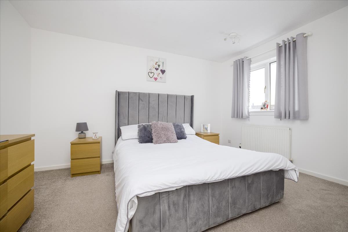 3 bedroom end of terrace house for sale in 6 Elie Avenue, Deans ...