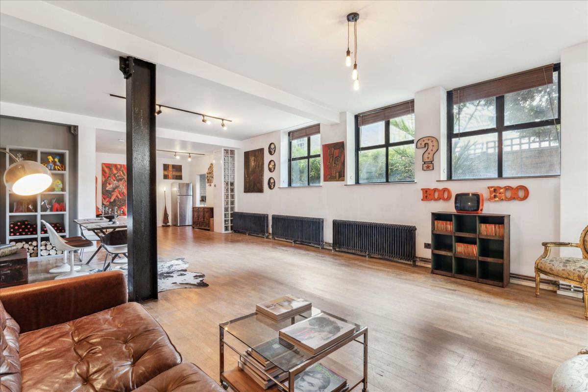 Property Imaged8b3eb1a-9577-4f6c-8761-912095ac9cd0