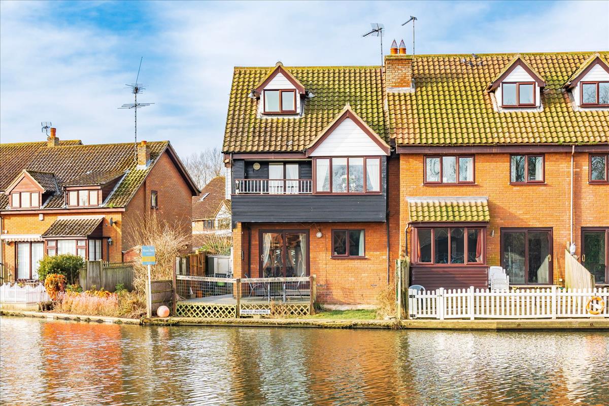 Property Imaged8bcba29-f481-4fa8-893c-f62bf0d60db6