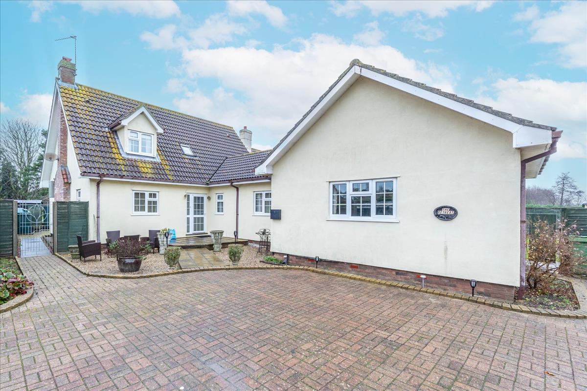 Property Imaged968722c-ce14-4a7b-a80a-be8c1044b00c