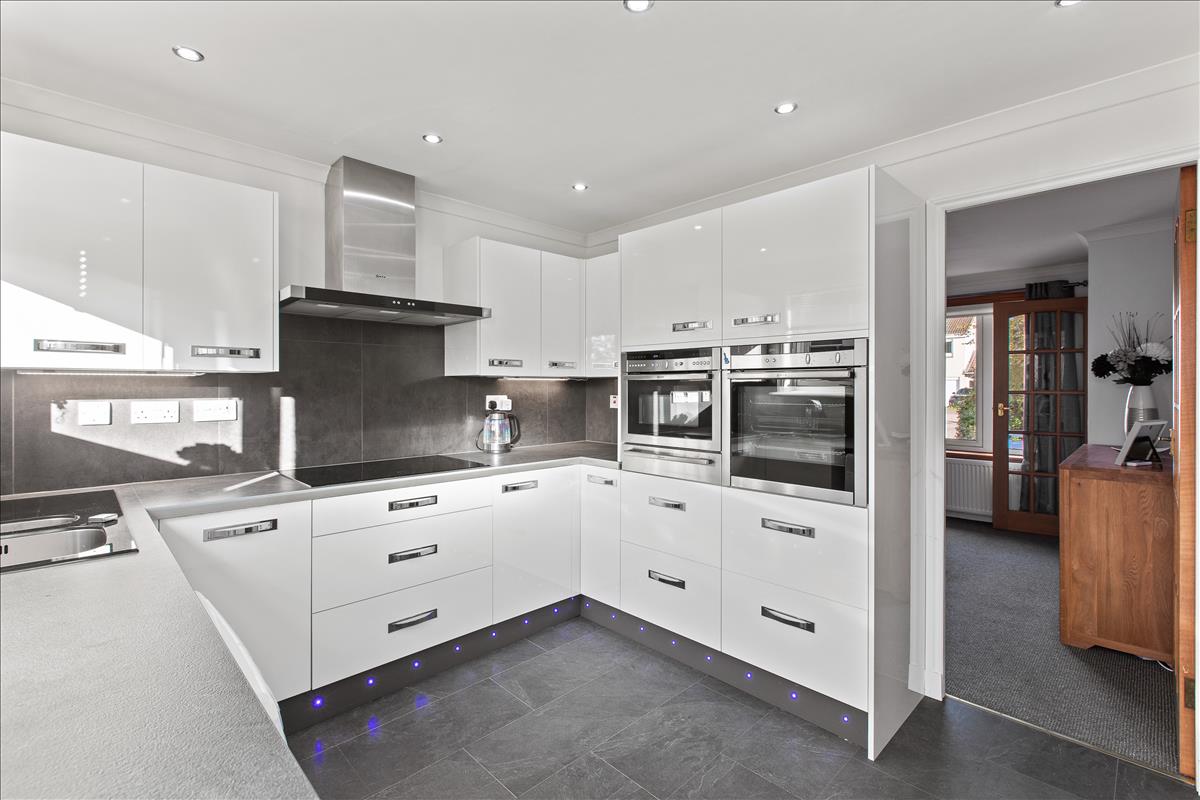 4 bedroom detached house for sale in 16 Alnwickhill Loan, Edinburgh