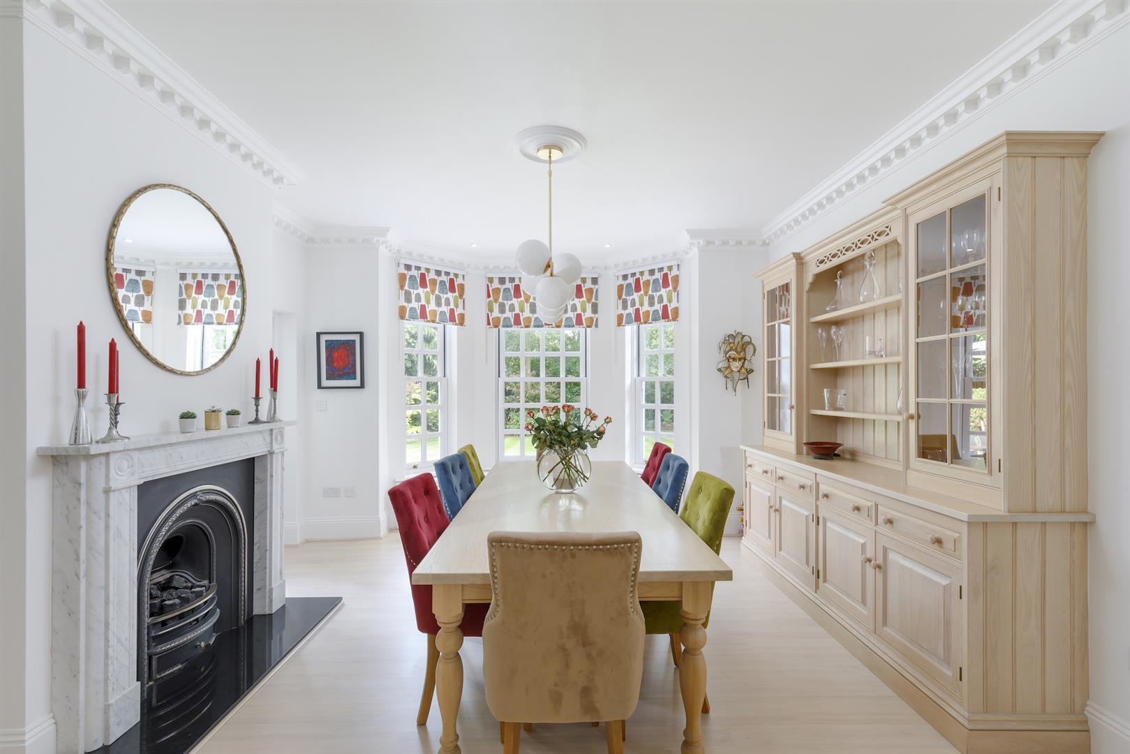 5 bedroom detached house for sale in Ballencrieff Road, Ascot, SL5