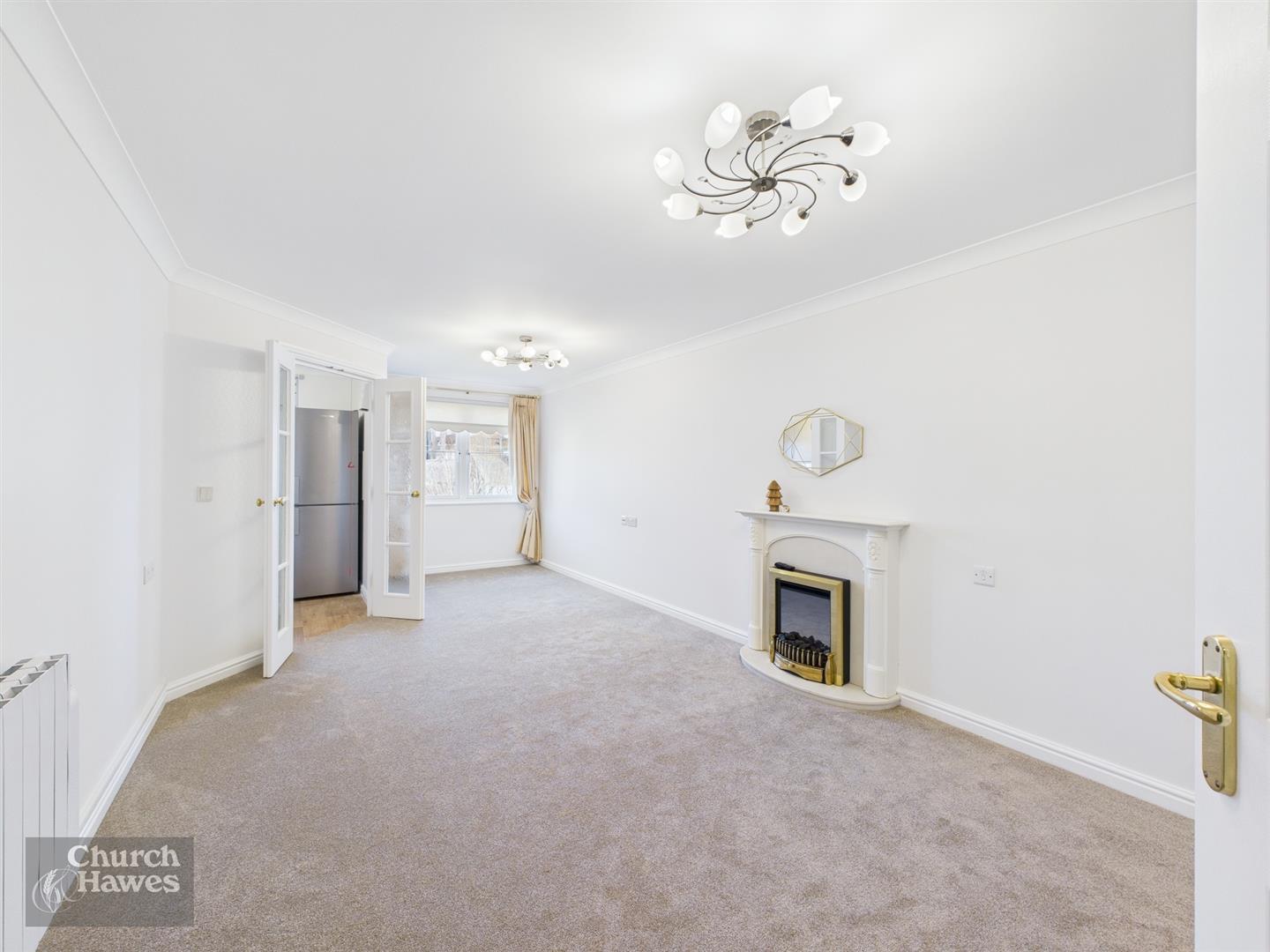 Property Imagedb9e8834-137d-4914-869c-0dceff43f467