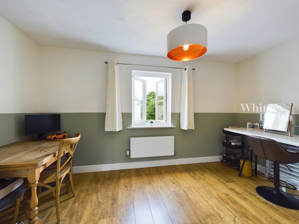 2 bedroom semidetached house for sale in Mission Road, Diss, IP22