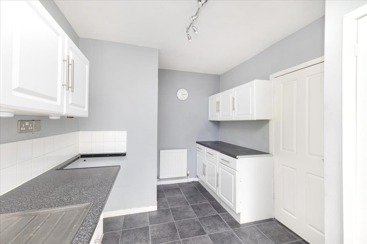 3 bedroom terraced house for sale in 61 Windsor Square, Penicuik, EH26