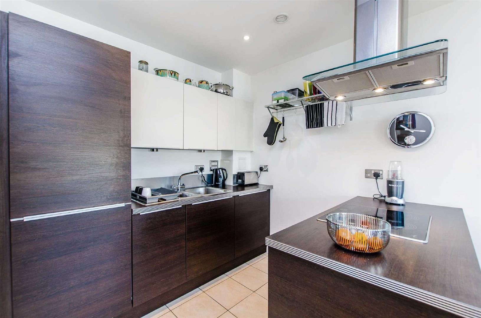 Property Imagedfa6fe70-b3b9-4680-b68c-13d0b68a0f9d