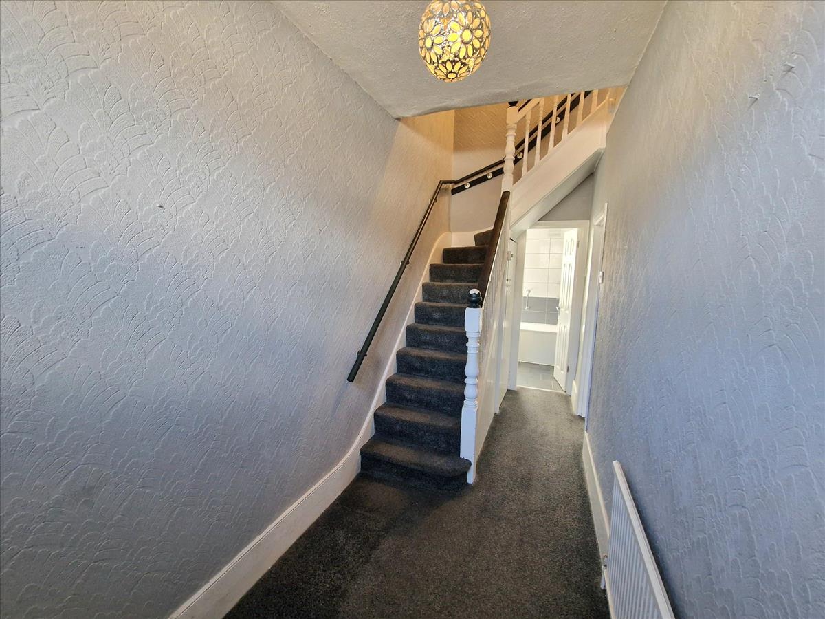 Property Imagedfca4a34-20b1-42a0-a53e-219db391efcb