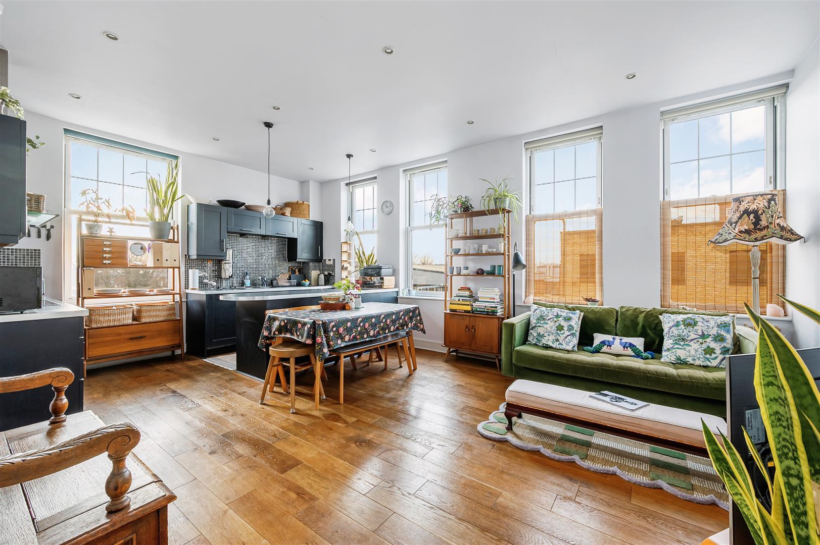 Property Imagedfdee181-c509-4c70-b55d-1e95d506ca69