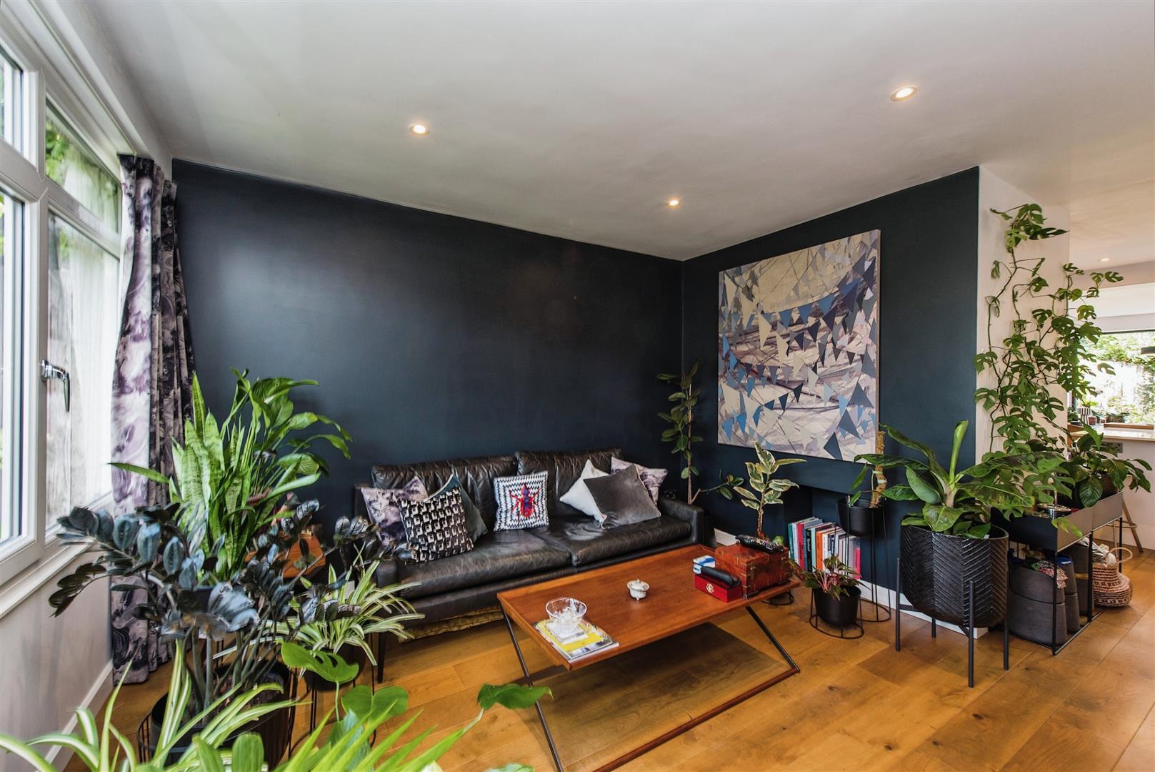 Property Imagedfe7a8cd-8b97-4bd6-9980-0502888550b5