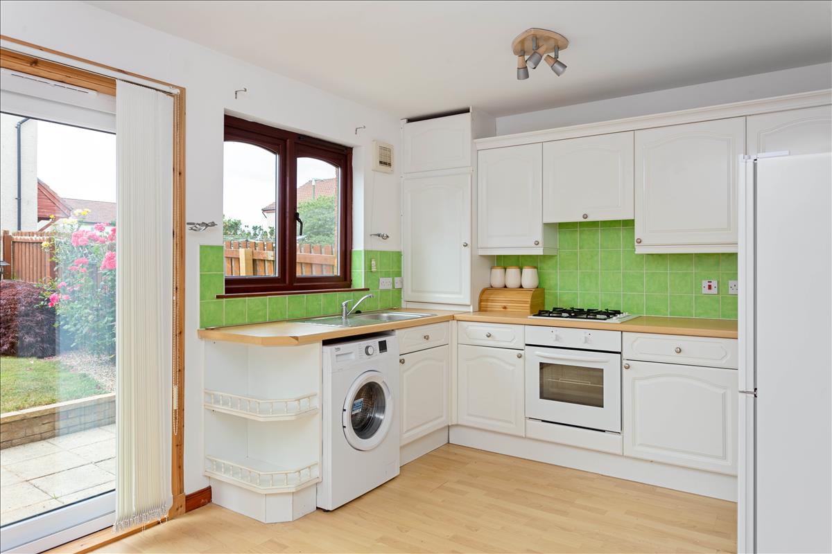 2 bedroom semidetached house for sale in 23 Oliphant Gardens