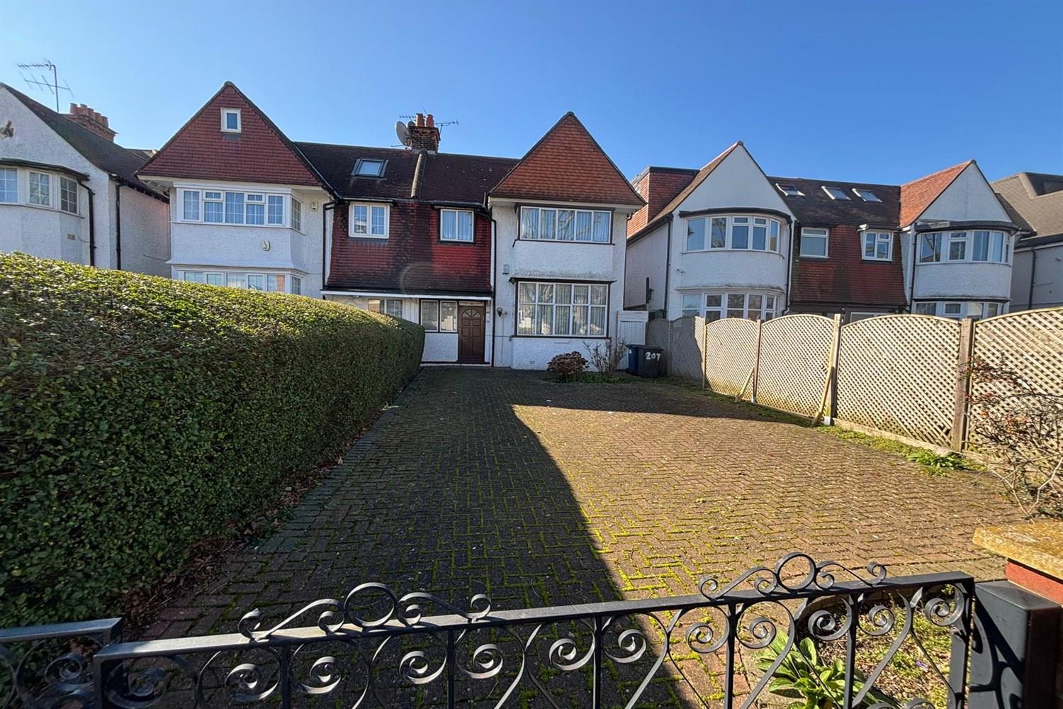 Property Imagee5b9fbdd-f42f-44d7-bb5a-ac0db603553d