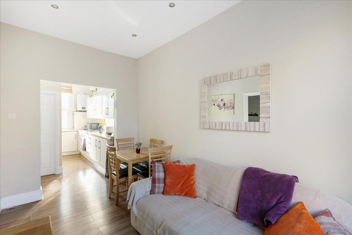 Property Imagee5f408bd-71cd-4092-8b28-b9e39d7442cf