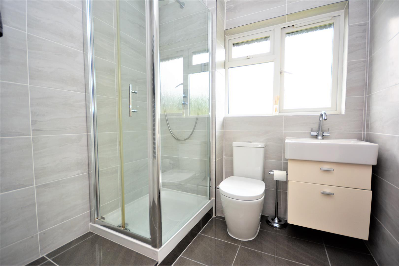 2 bedroom apartment for sale in Kipling Drive, Wimbledon, SW19