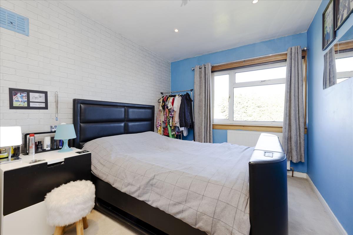 3 bedroom detached bungalow for sale in 37 Thomson Drive, Currie, EH14