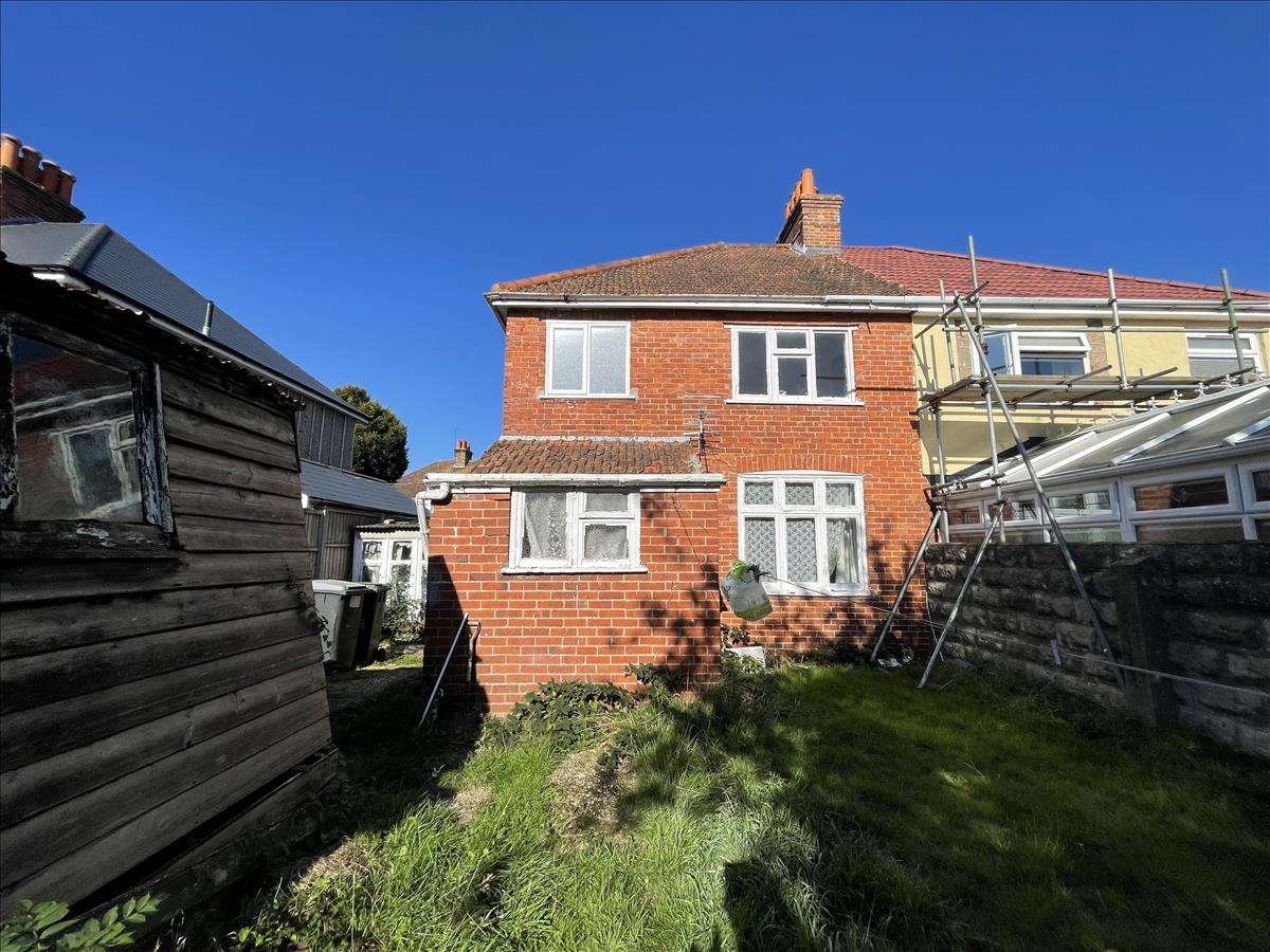 3 bedroom semidetached house for sale in Claremont Avenue, Bournemouth