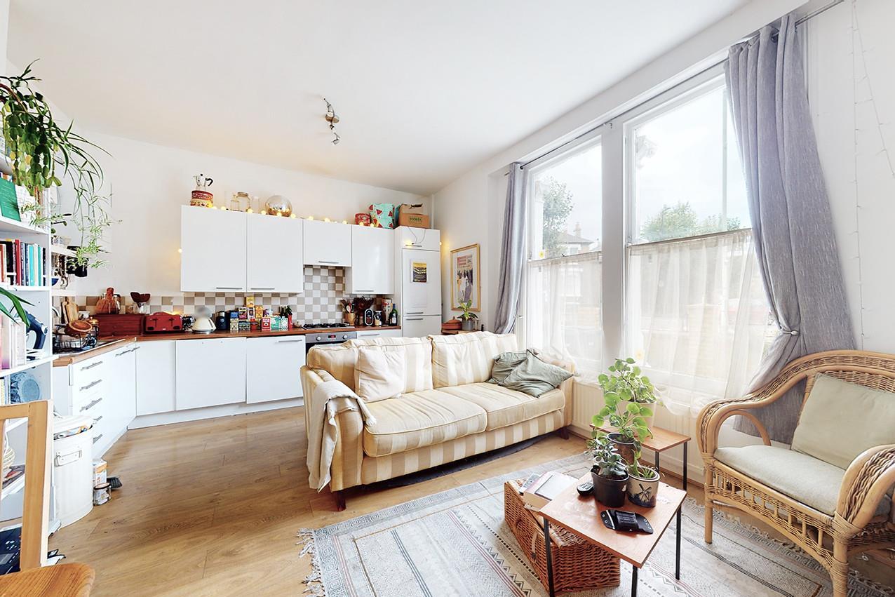 Property Imageed1486f1-3fe1-4890-94ec-1335ee1f868e