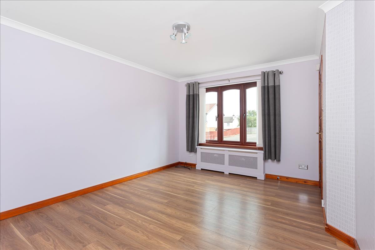 2 bedroom semidetached house for sale in 23 Oliphant Gardens