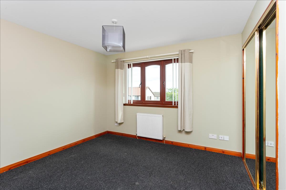 2 bedroom semidetached house for sale in 23 Oliphant Gardens