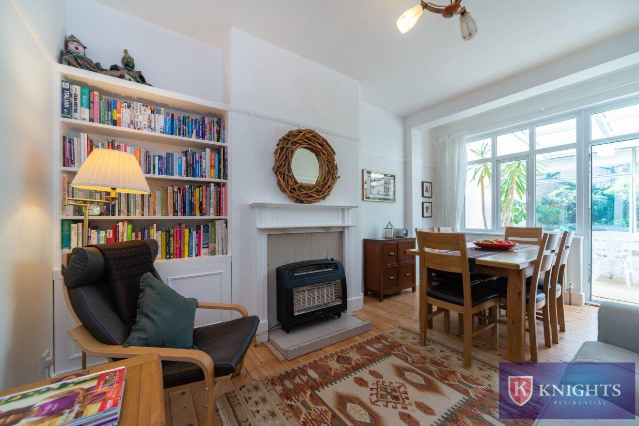 3 bedroom midterraced house for sale in Perth Road, London, N22 Knights Residential
