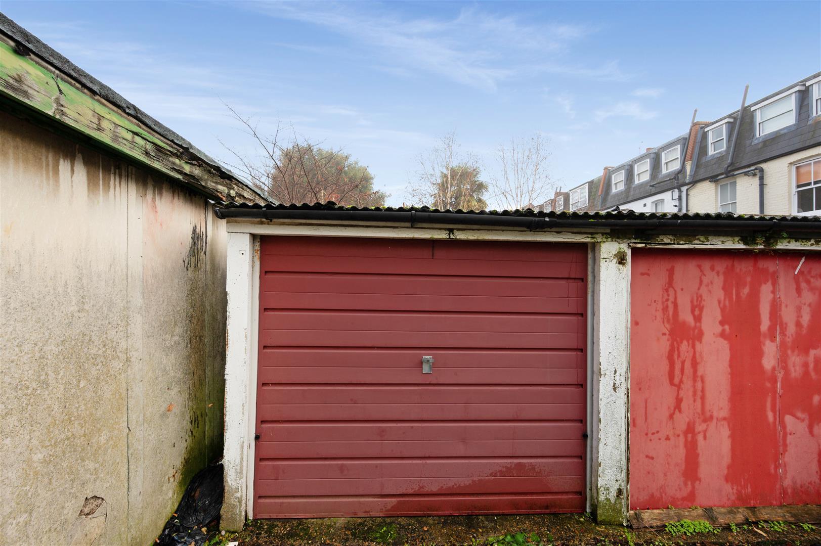 2 bedroom semidetached house for sale in Clarence Road, Wimbledon