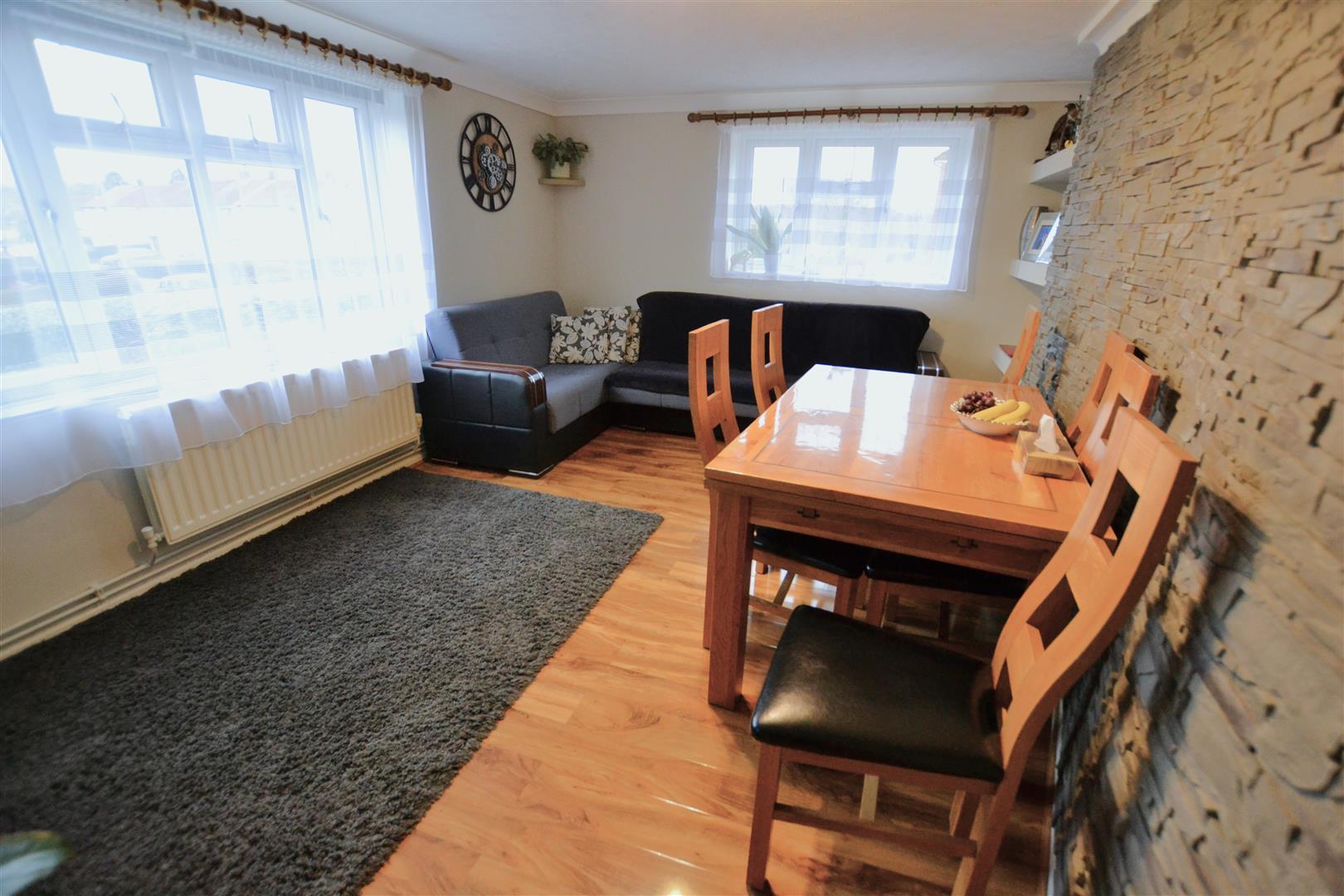 Property Imagef4be5688-6422-486b-a385-1b6bb43b3669