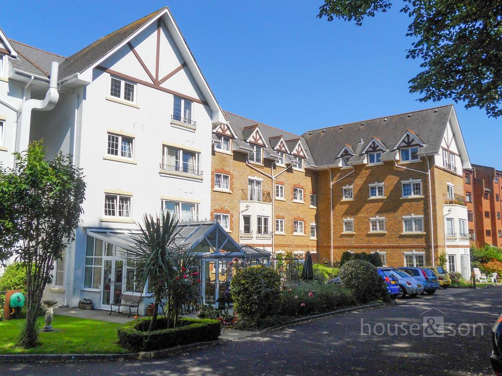 Property Imagef4c3e42c-75bd-4ca2-bbe0-a25682bfe6cd
