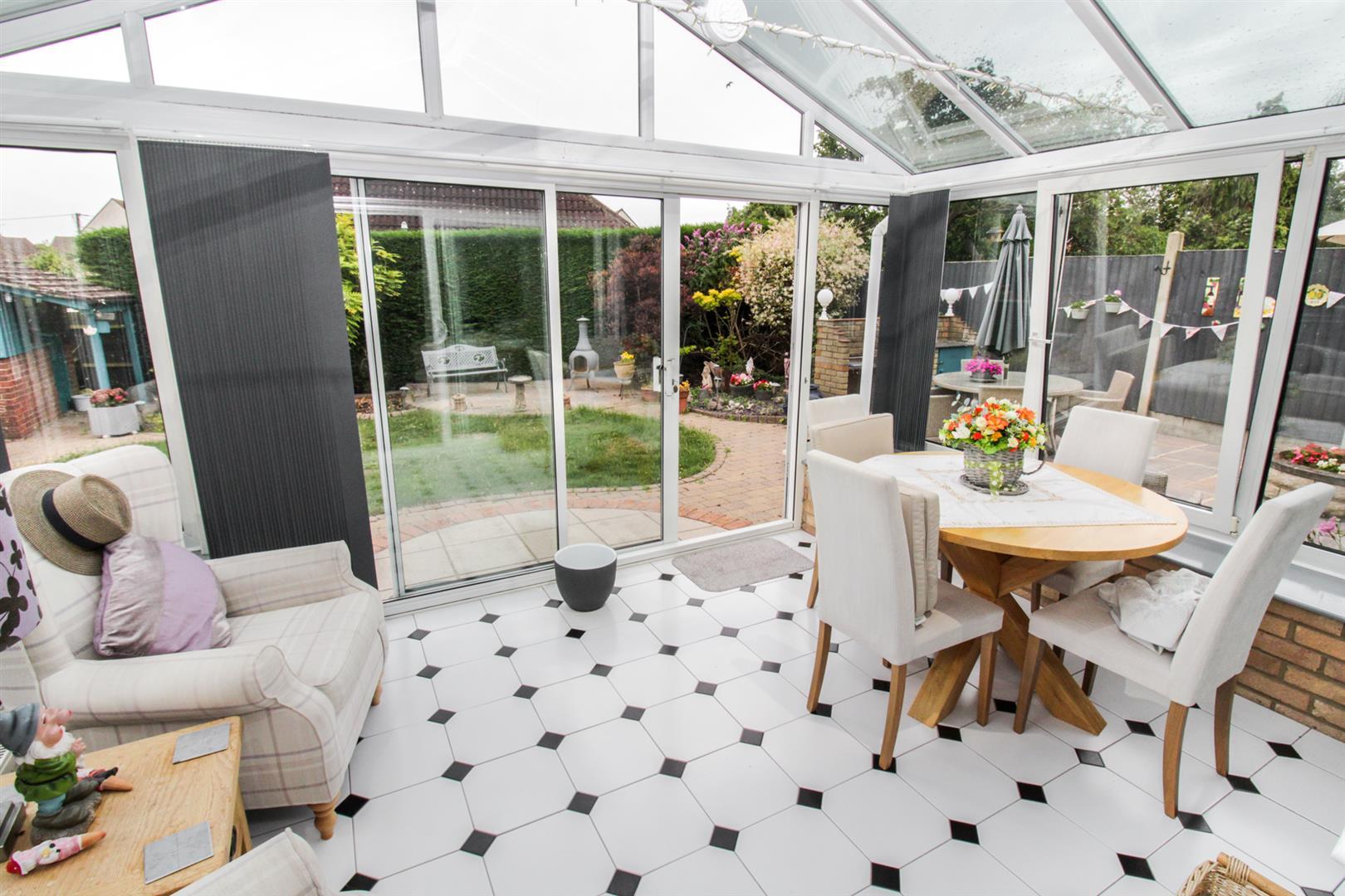 Property Imagef5d27cf0-066f-4e5c-acfb-1cf1fa306689