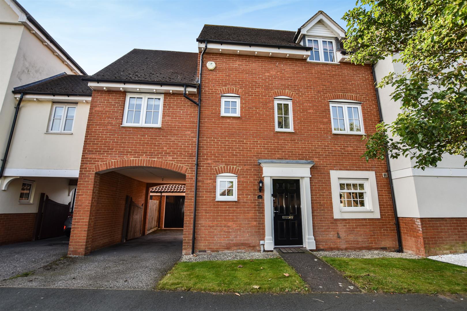 Property Imagef6723205-ad81-4a80-b250-c7034380aa2c