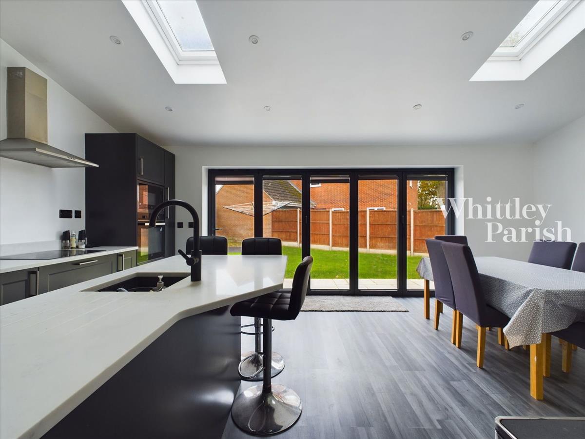 Property Imagef6ec9066-6bb1-44a1-9e52-c5e383d8ccee