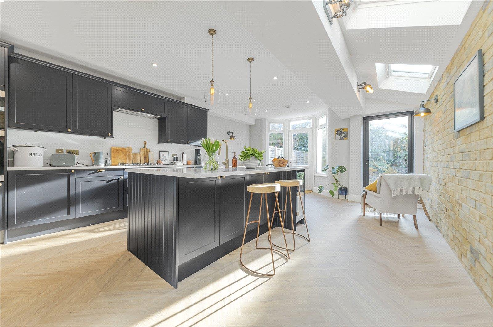 Property Imagefa1542e2-3c5d-42e4-a29a-7c4a9c7cc934