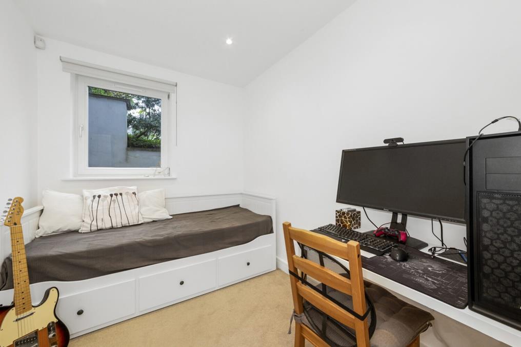 2 bedroom house for sale in Devonshire Road, Forest Hill, SE23 Pedder