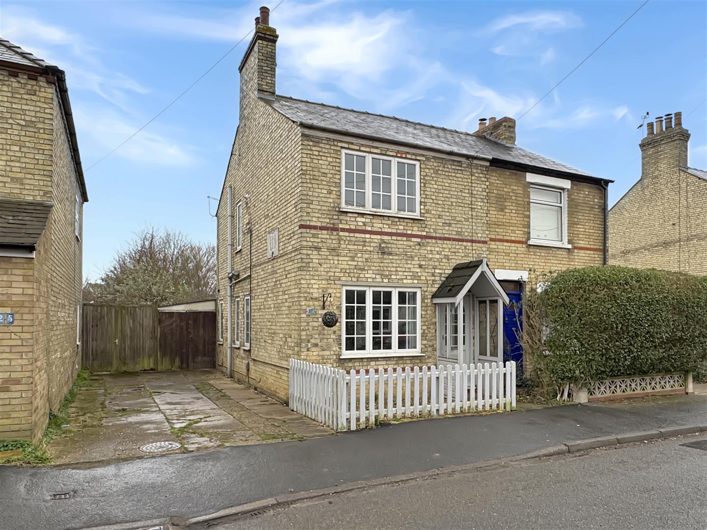 Property Imagefd416a3a-538a-46d8-ae39-f281ba8e448b