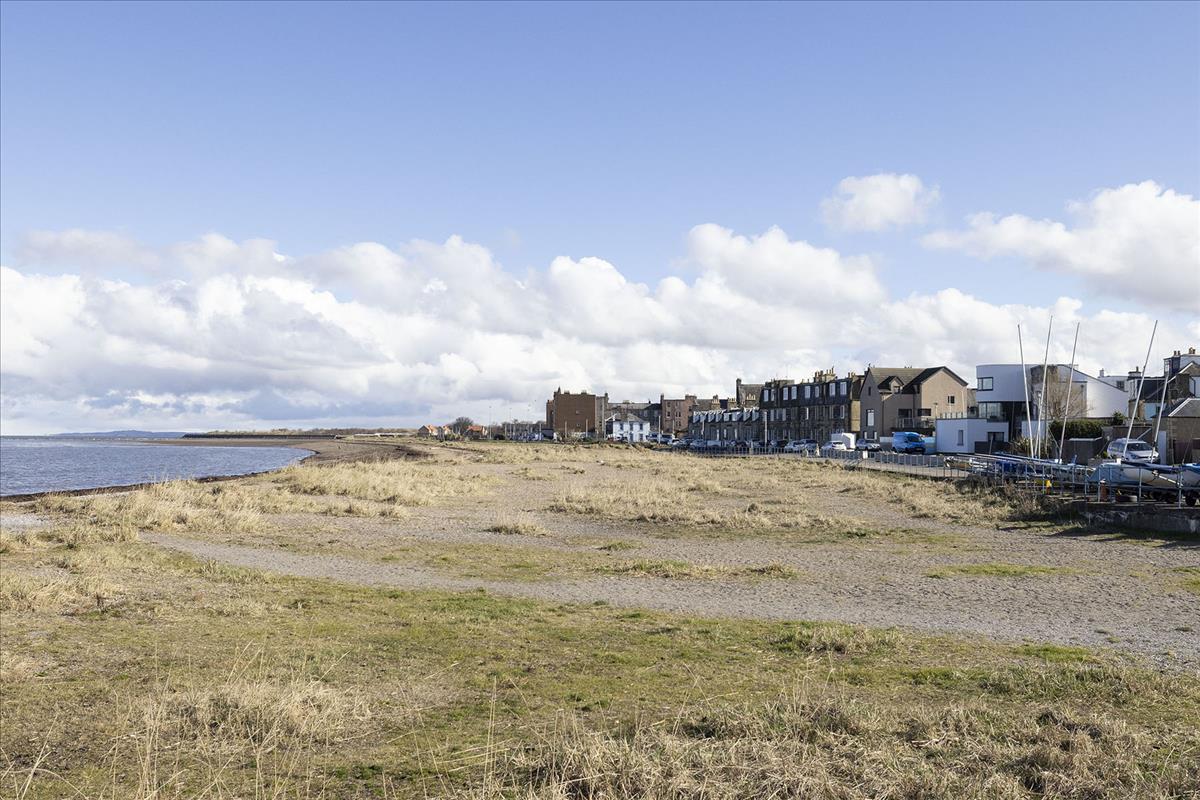 2 bedroom flat for sale in 11G Bush Terrace, Musselburgh, EH21 Avenue