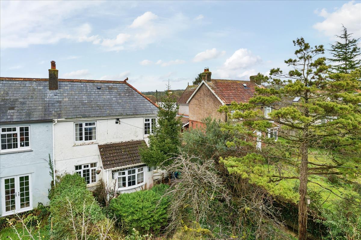 3 bedroom semidetached house for sale in Lyme Road, Axminster, EX13