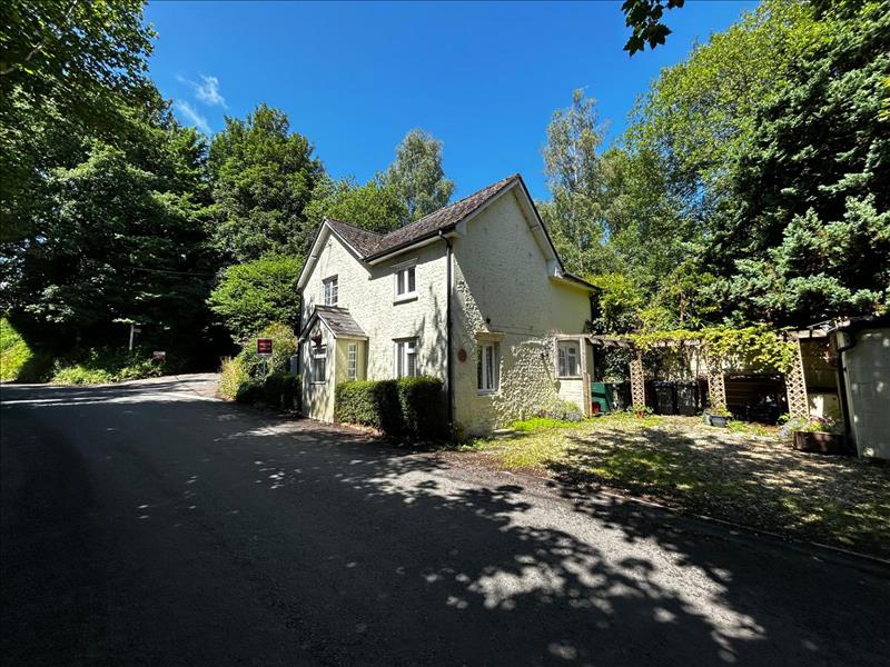 4 bedroom detached house for sale in Crockerton, Warminster, BA12