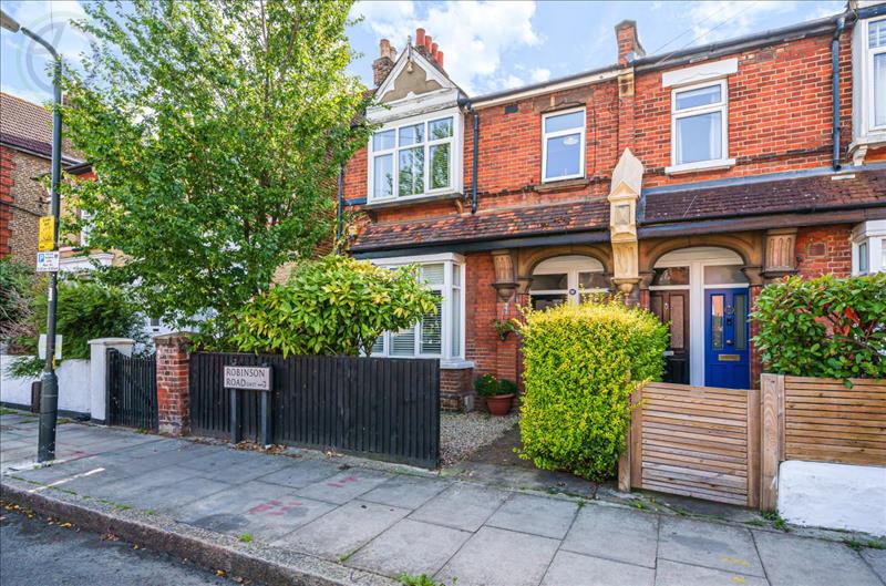 3 bedroom for sale in Robinson Road, Colliers Wood, SW17