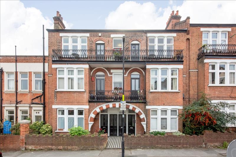 3 bedroom apartment for sale in Ullswater Road, West Norwood, SE27 Pedder