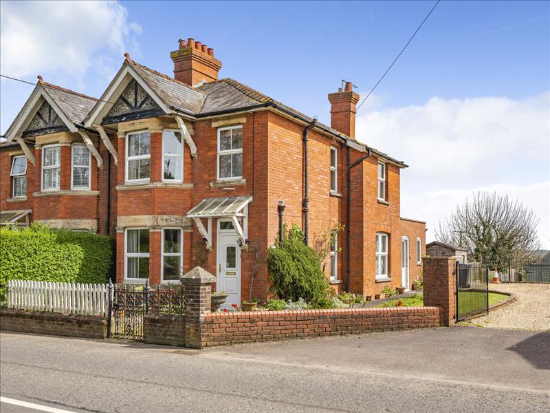 3 bedroom house for sale in Bath Road, Sturminster Newton, DT10