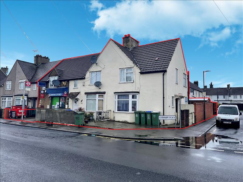 commercial property mixed use for sale in 178 182 Crayford Way