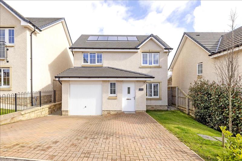 3 bedroom detached house for sale in 3 Bluebell Drive, Penicuik, EH26