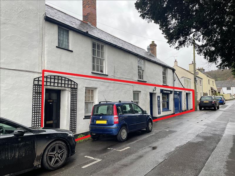 commercial property shop for sale in Fish Bar, Minehead, TA24 Whozoo