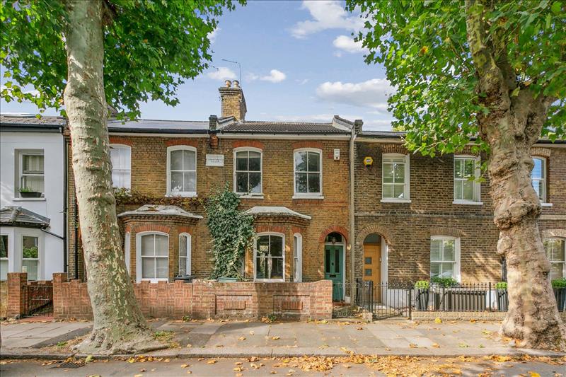 3 bedroom terraced house for sale in Paxton Road, London, W4 Whitman and Co