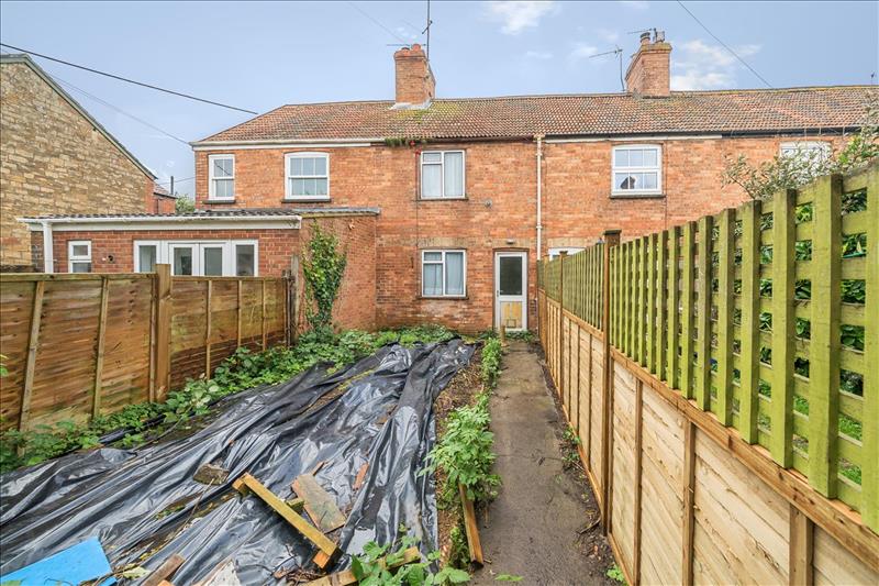2 bedroom midterraced house for sale in Albert Row, Sherborne, DT9 Symonds & Sampson Auctions