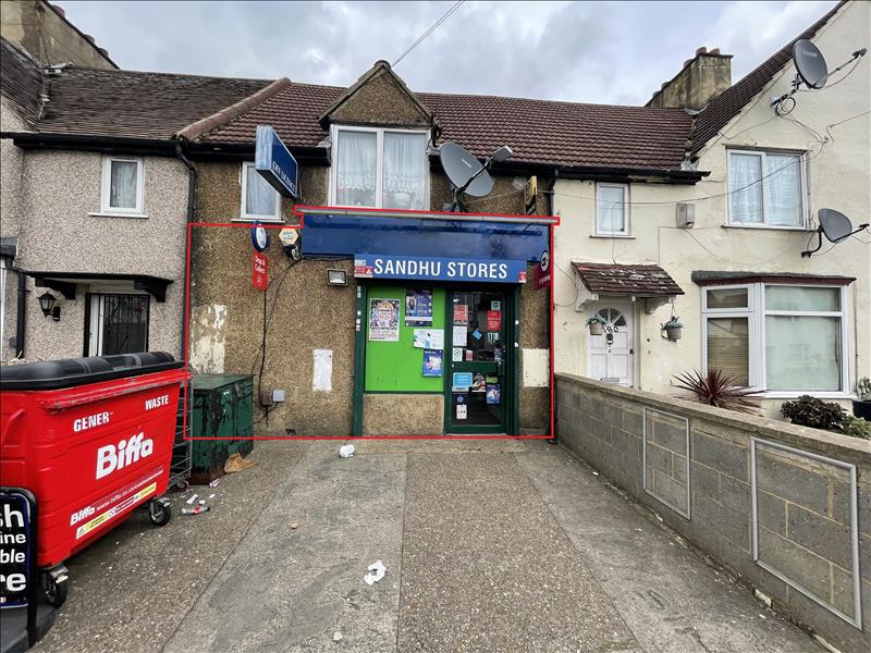 commercial property shop for sale in 178 Crayford Way, Dartford, DA1