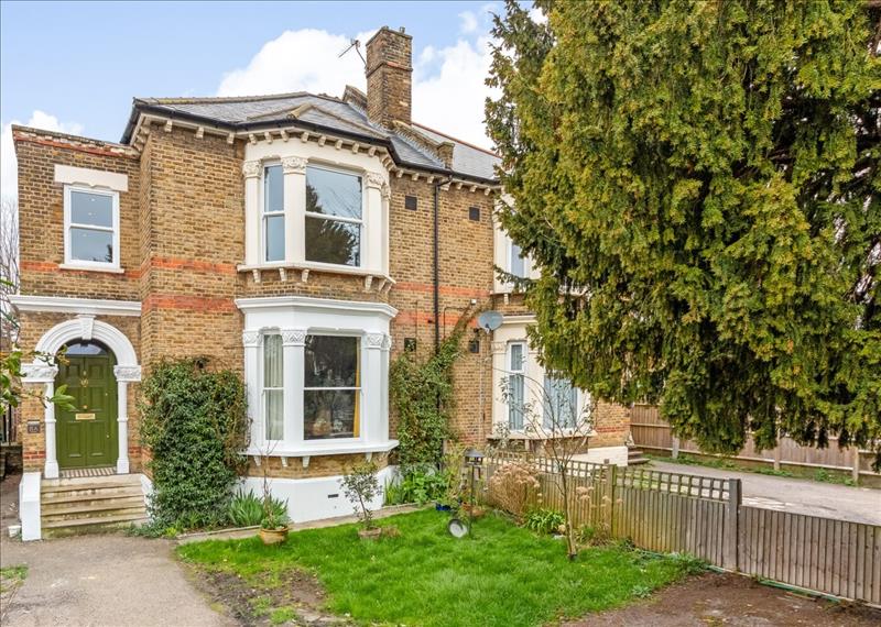 2 bedroom apartment for sale in Trewsbury Road, Sydenham, SE26 Pedder